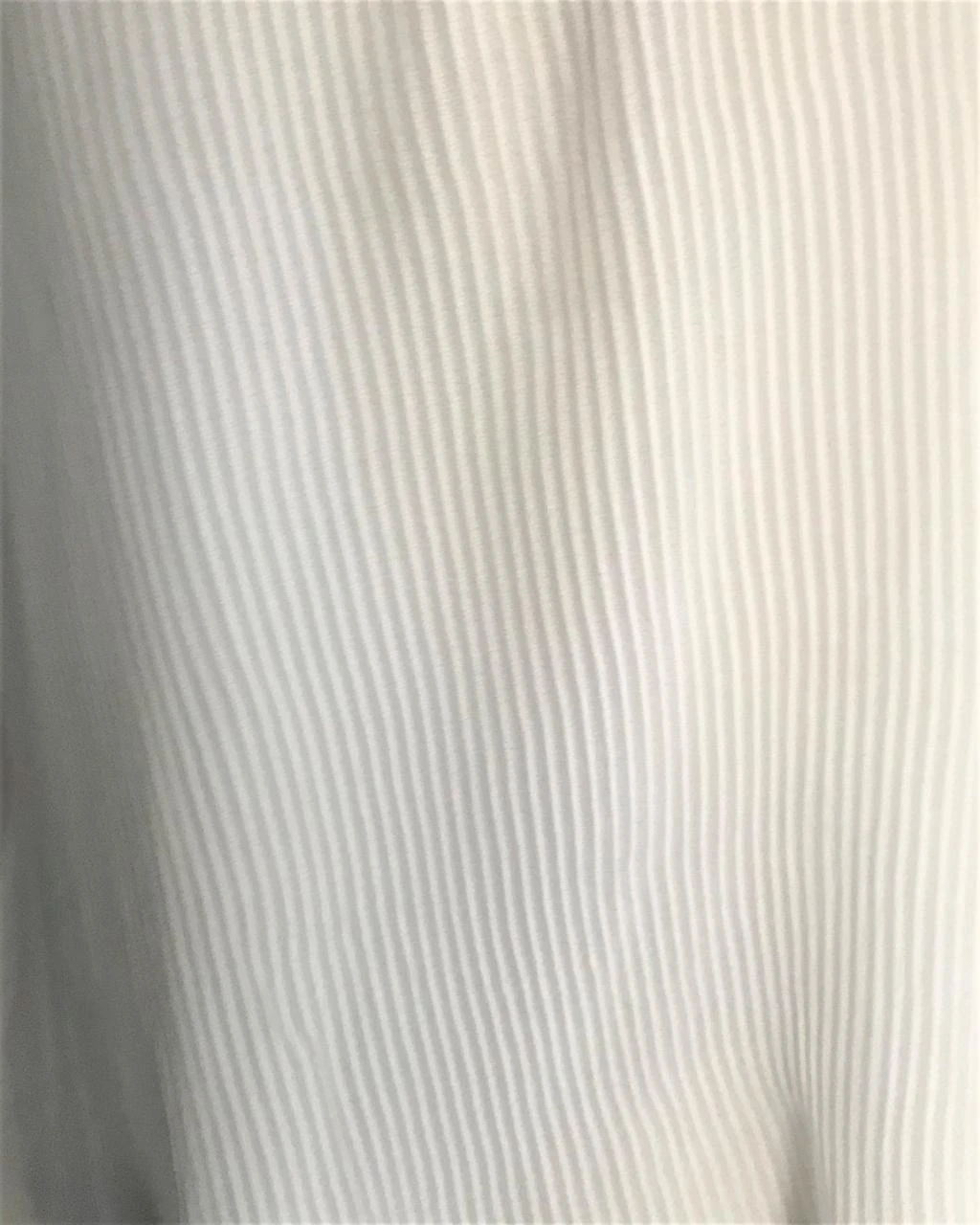 RinaSimento M36 blusa en crema con parte superior de encaje y pliegues . – photo 8